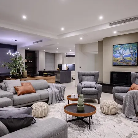 Luxury Mikolina Vila *