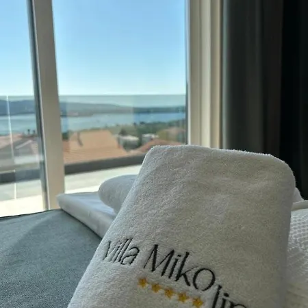 Luxury Mikolina Vila *